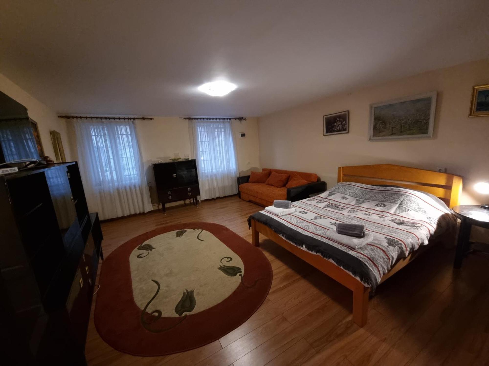 R Castle - 2 Room Apartment Brassó Kültér fotó